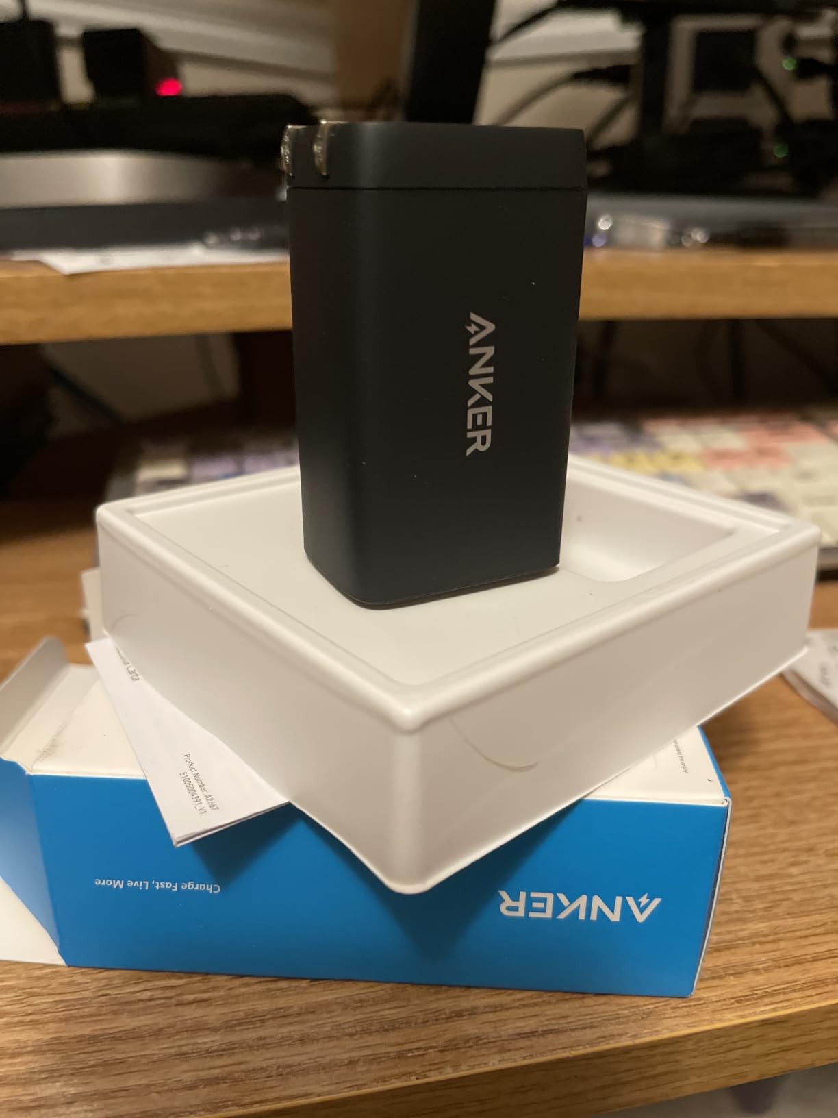 Anker 65W Max 3-Port USB C Charger Block, Compact Foldable Phone Charger customer photo 2