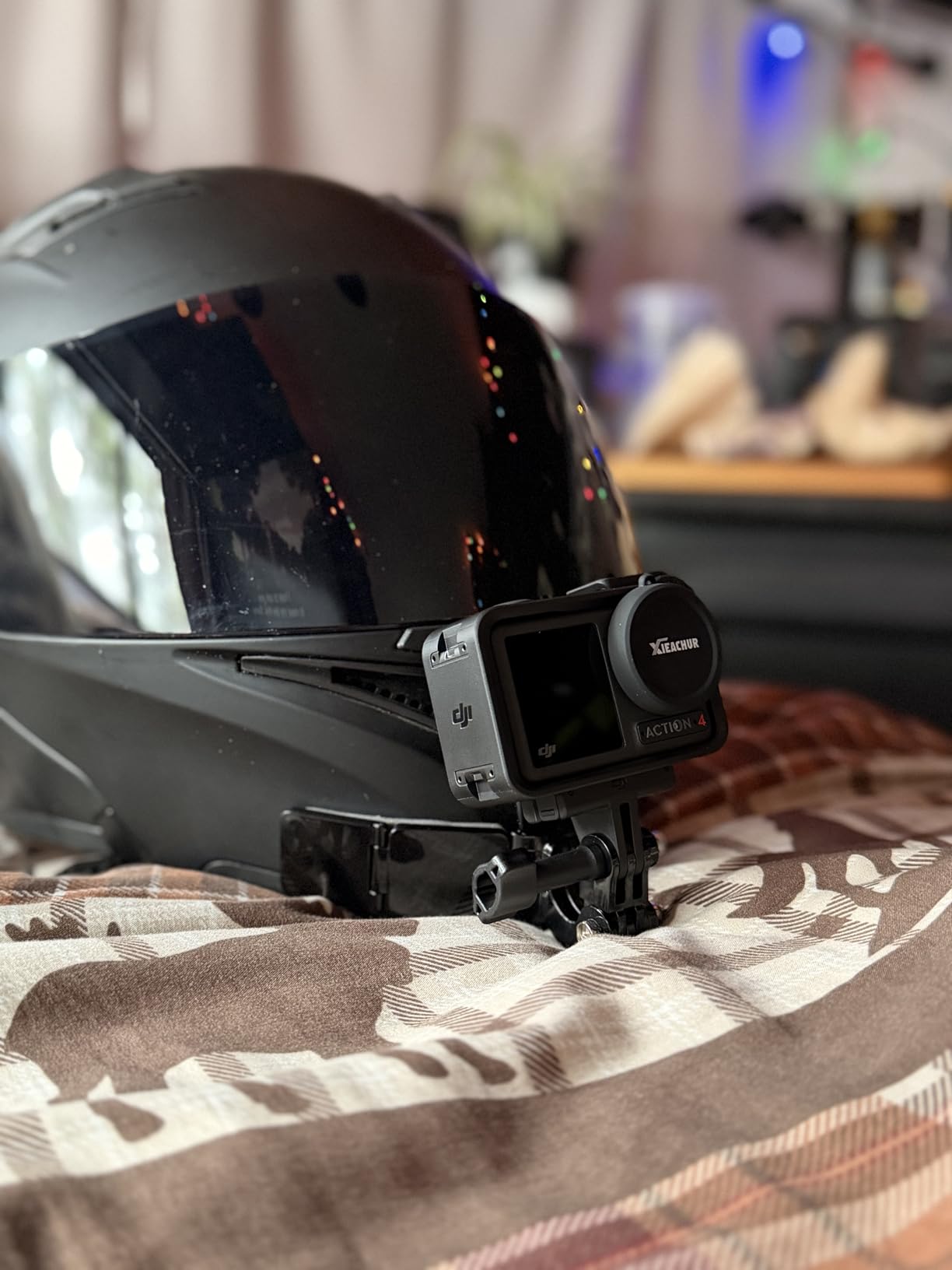 Motorcycle Helmet Chin Mount Kits with Adhesive Curved Pads Compatible with DJI Osmo Action 6, Osmo Action 5 Pro, Osmo Action 4, Osmo Action 3, Insta360, AKASO, GoPro (Version A) customer photo 1