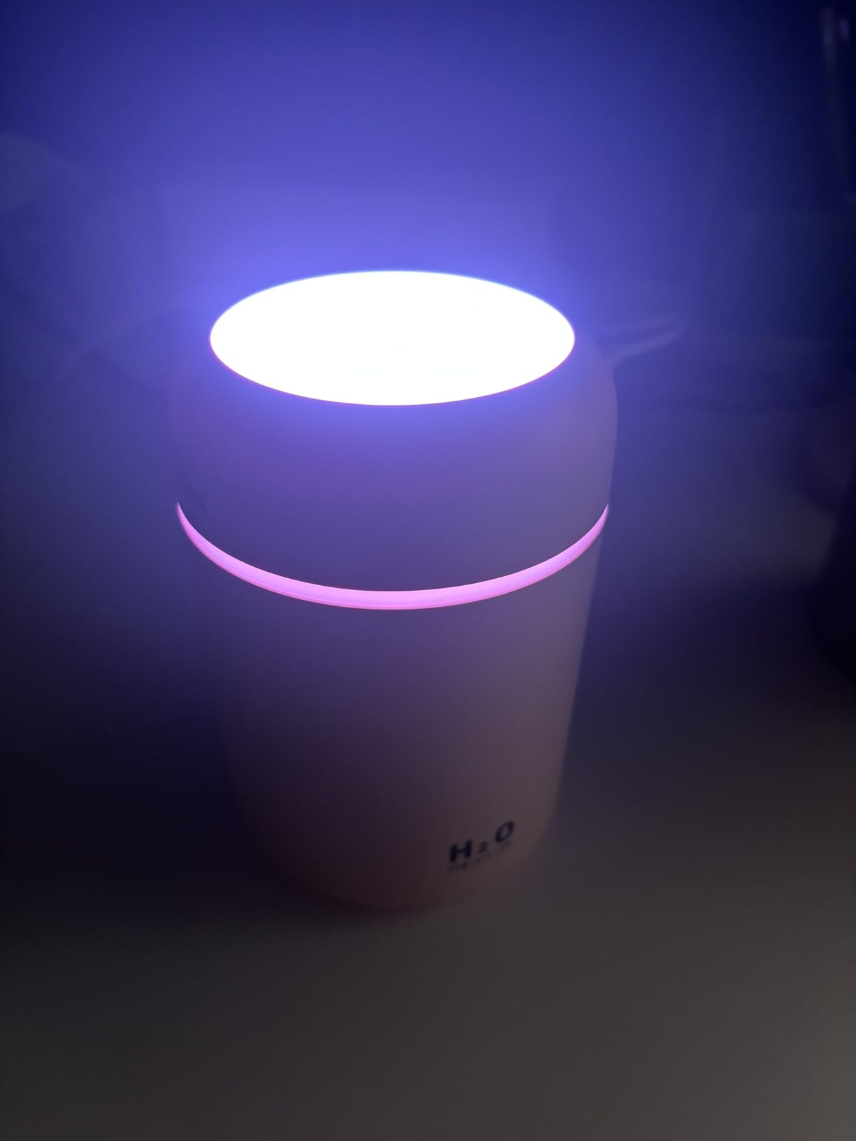 LtYioe Humidifier Portable Mini Humidifiers for Bedroom, Personal Desktop Cool Mist Air Humidifier with Colorful Night Light, 2 Mist Modes & Auto Shut-Off, Super Quiet for Car Office Home (Black) customer photo 1