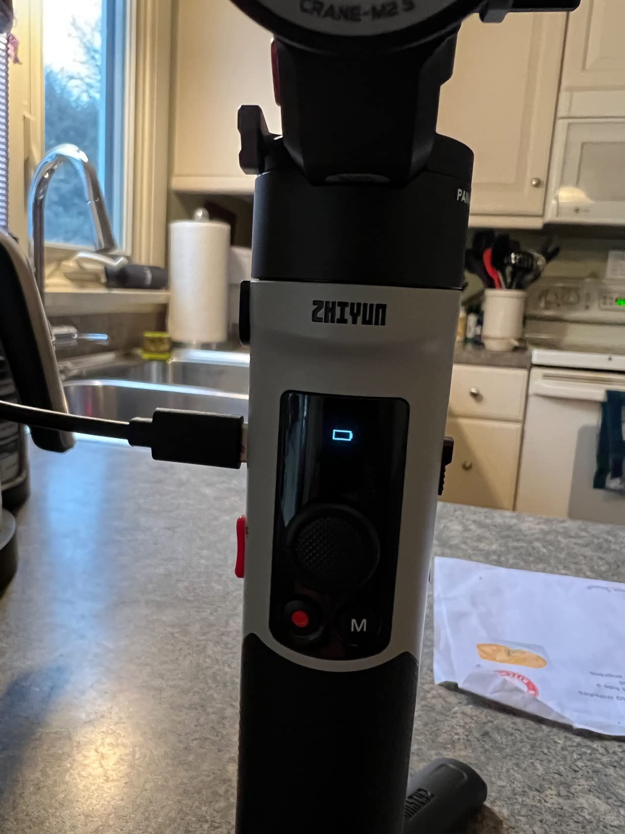 Zhiyun Crane M2S Camera Gimbal Stabilizer Handheld 3-Axis Video Stabilizer for Lightweight Mirrorless Cameras (Standard Version) customer photo 1