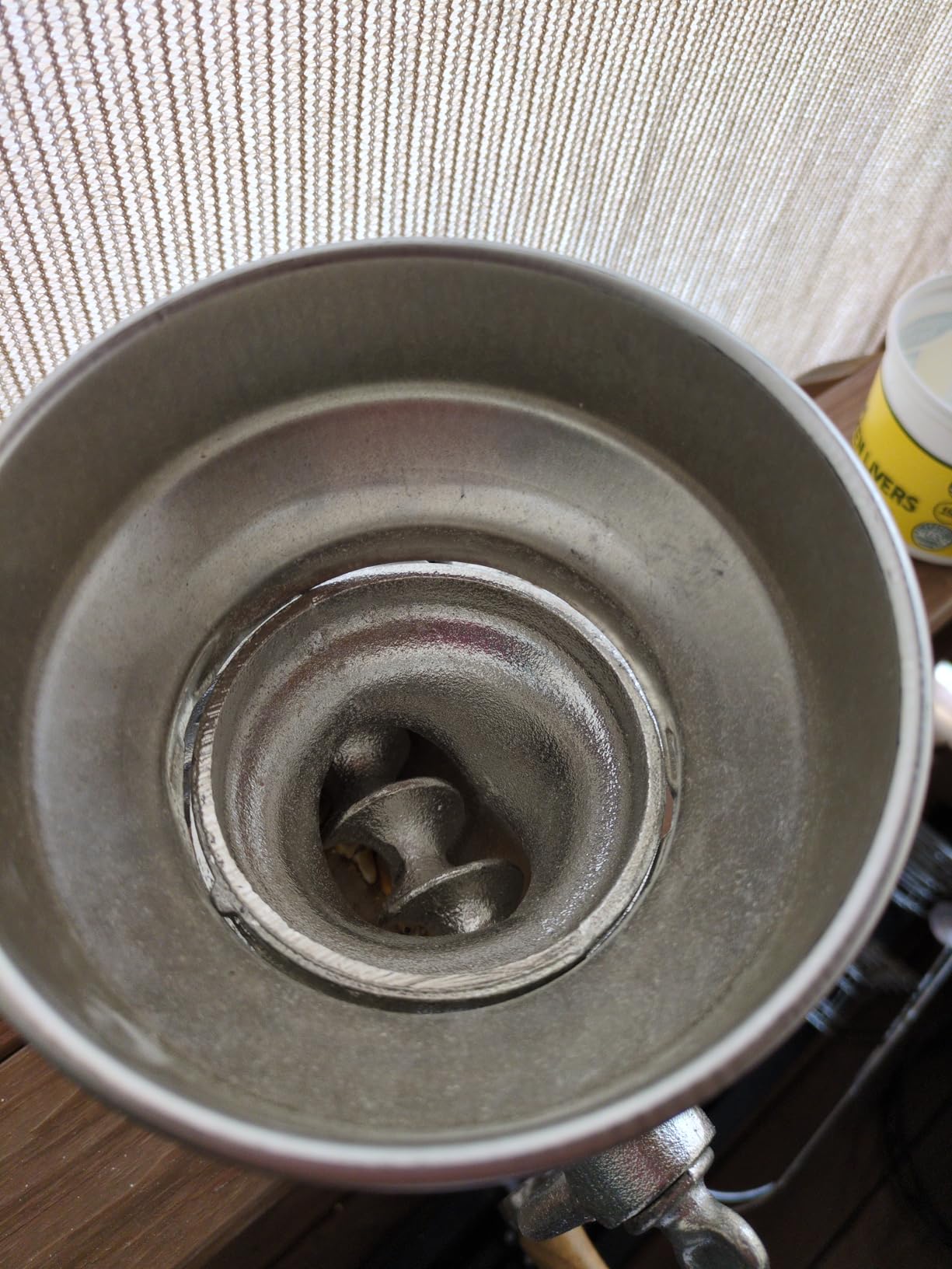 Corona Manual Grain Mill, Molino para Moler Maiz, Cast Iron Grinder customer photo 2