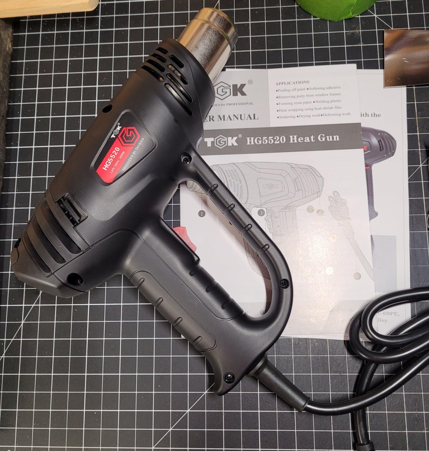Heat Gun, TGK® 1800W Heavy Duty Hot Air Gun Kit 122℉~1202℉ Dual Temperature Settings with 3 Nozzle Attachments Overload Protection for Crafts, Shrink Wrapping/Tubing, Paint Removing, Epoxy Resin customer photo 1