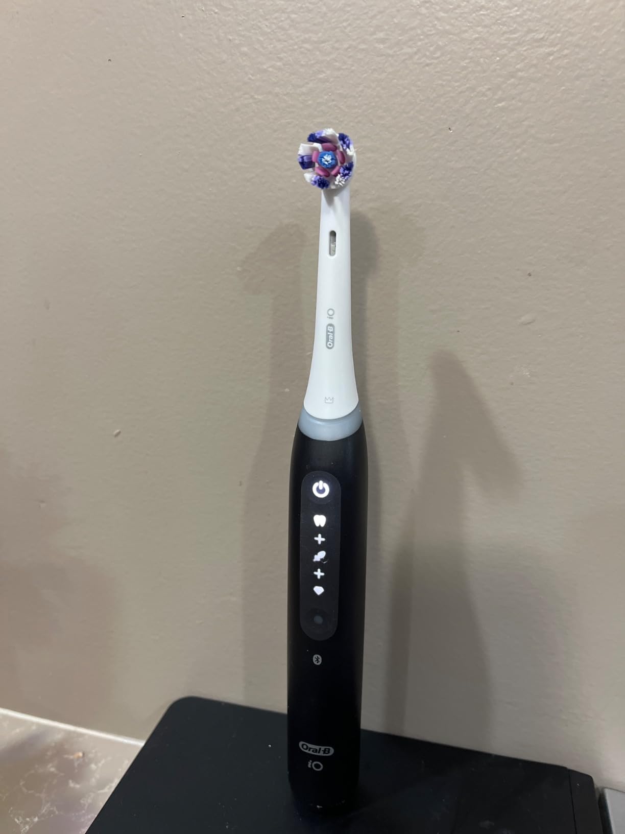 Oral-B iO5 Limited customer photo 1