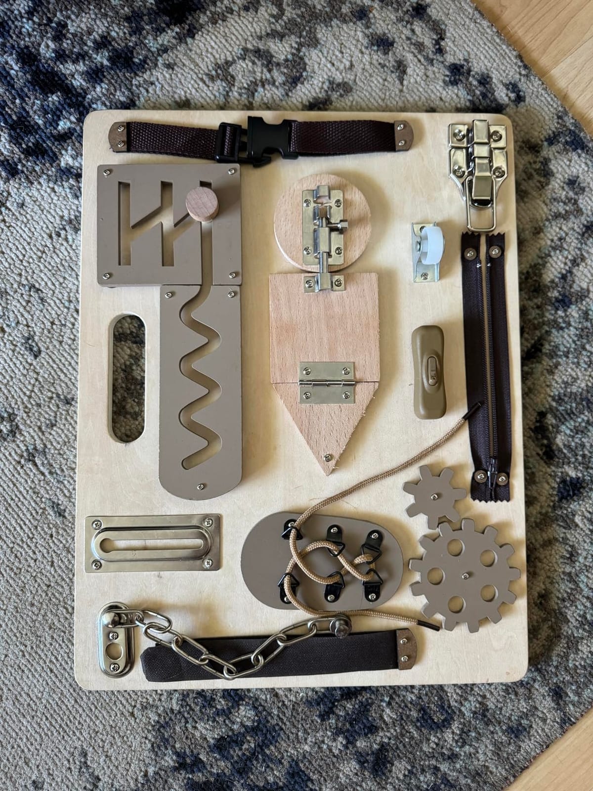 ABERLLS Busy Board, Montessori Busy Board for Age 1, Wooden Sensory Toys customer photo 1