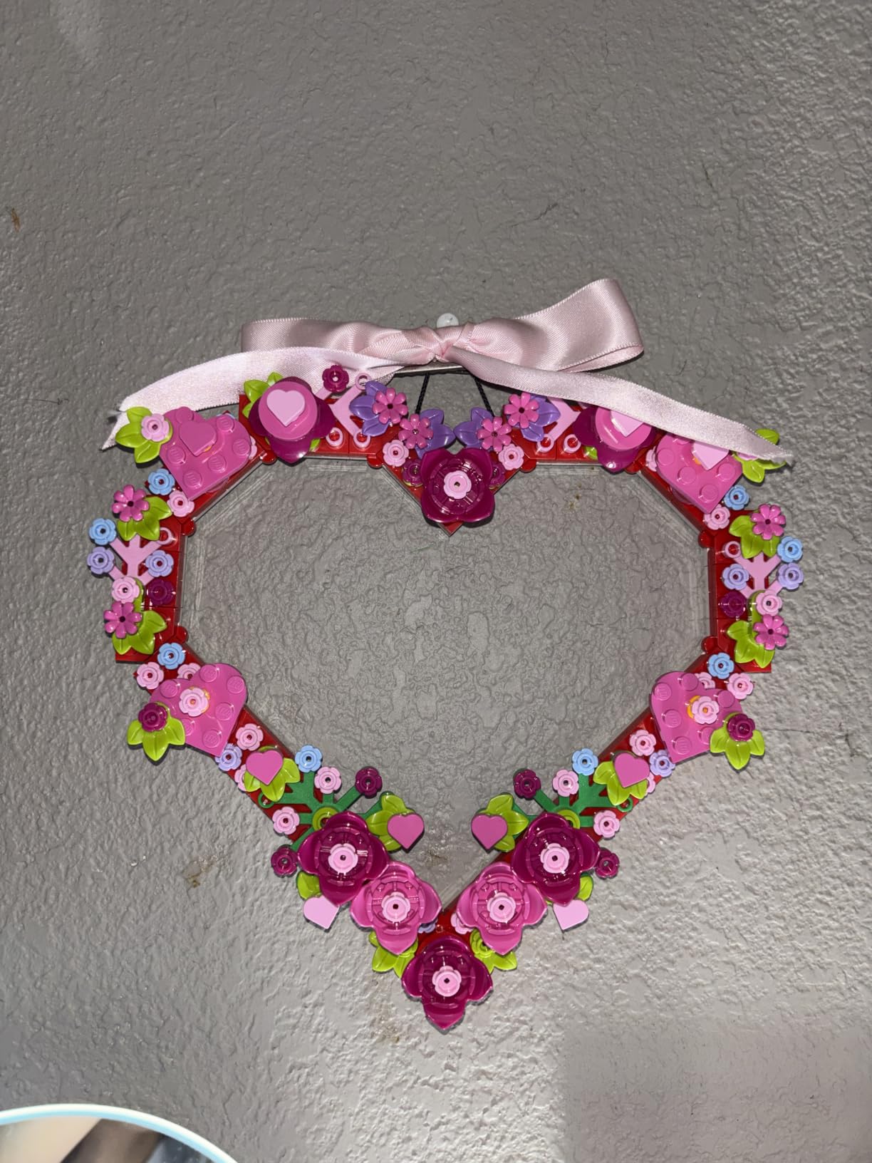 LEGO Heart Ornament Building Toy Set - Fun Arts and Crafts Idea for Girls and Boys, Ages 9+ - Display on The Wall as Home Decoration - Gifts for Kids - 40638 customer photo 1