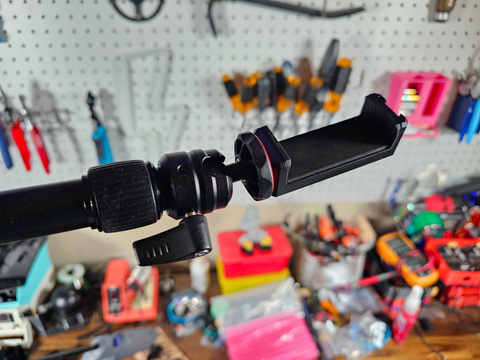 NEEWER TL253A+DS001 Table Camera Tripod with 2 Telescopic Arms customer photo 1