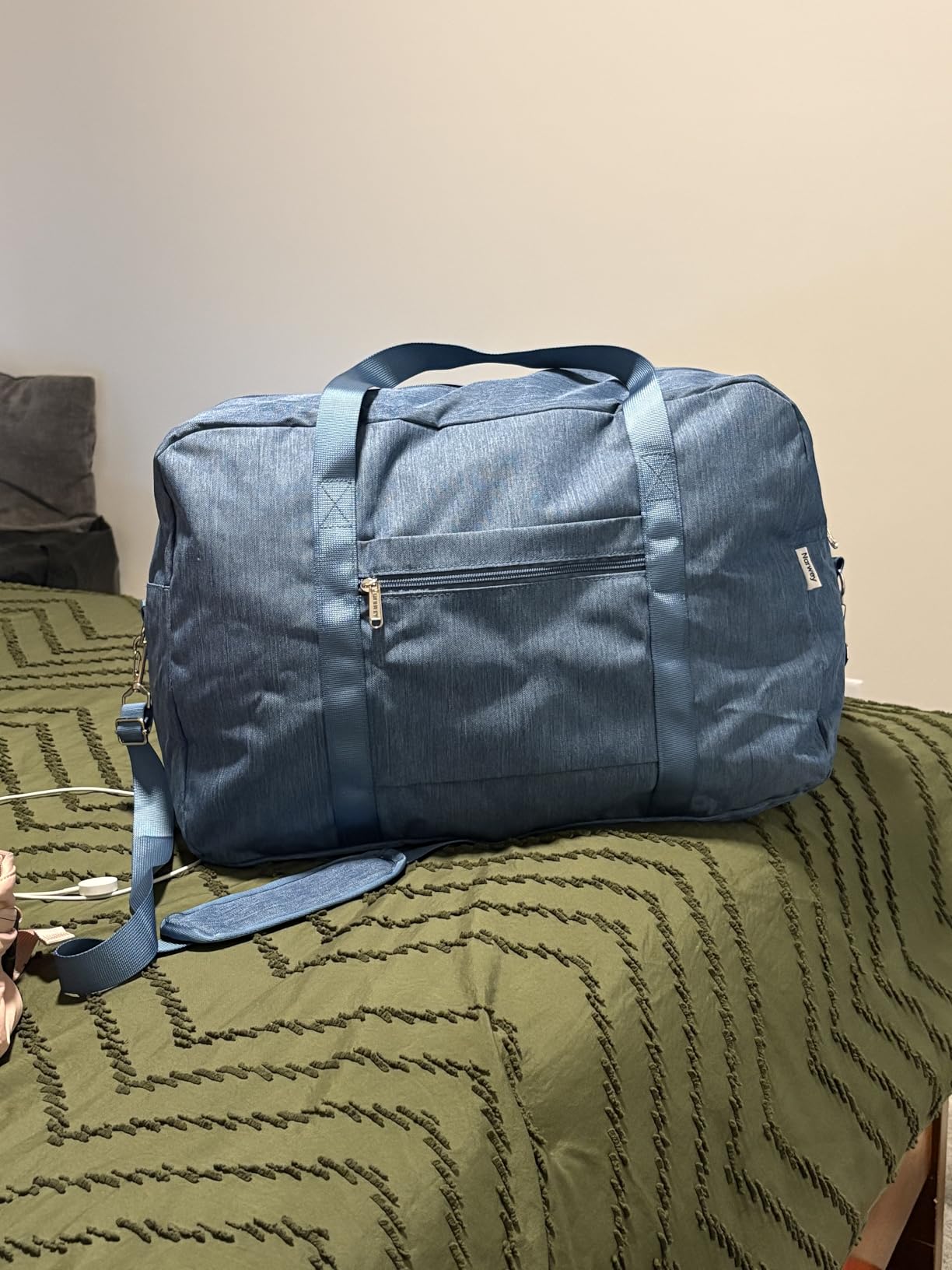 Carry on luaggage 22x14x9 Airlines Approved Foldable Carry on Bag Travel Duffel Packable Duffle Overnight for Women and Men 40L (Army Green) customer photo 1