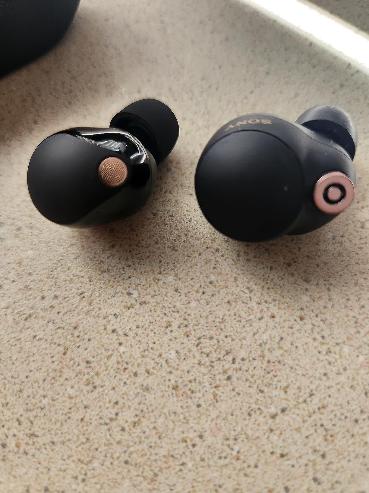 Sony WF-1000XM5 Premium Noise Cancelling Truly Wireless Earbuds, Silver customer photo 1