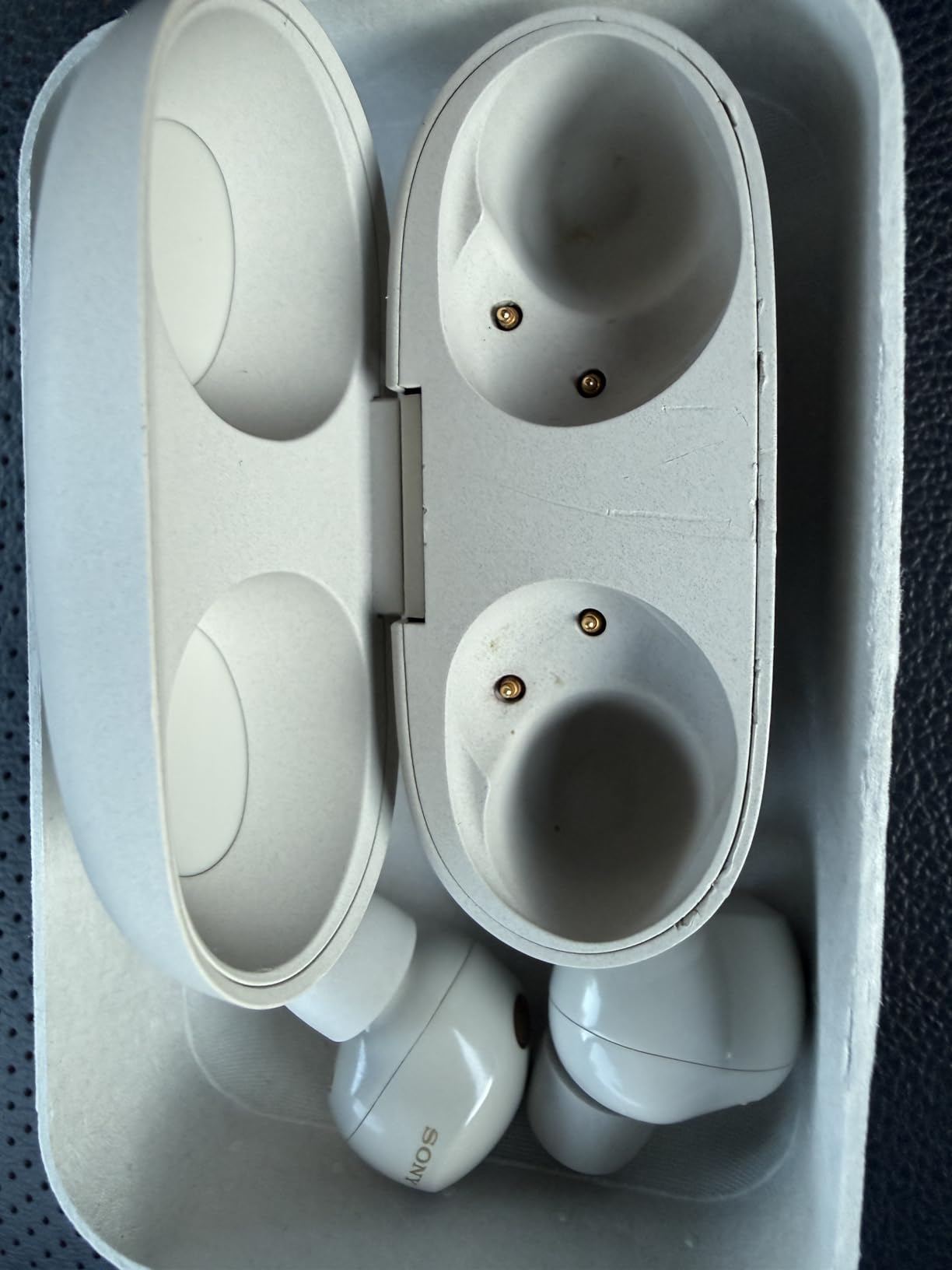 Sony WF-1000XM5 Premium Noise Cancelling Truly Wireless Earbuds, Silver customer photo 2