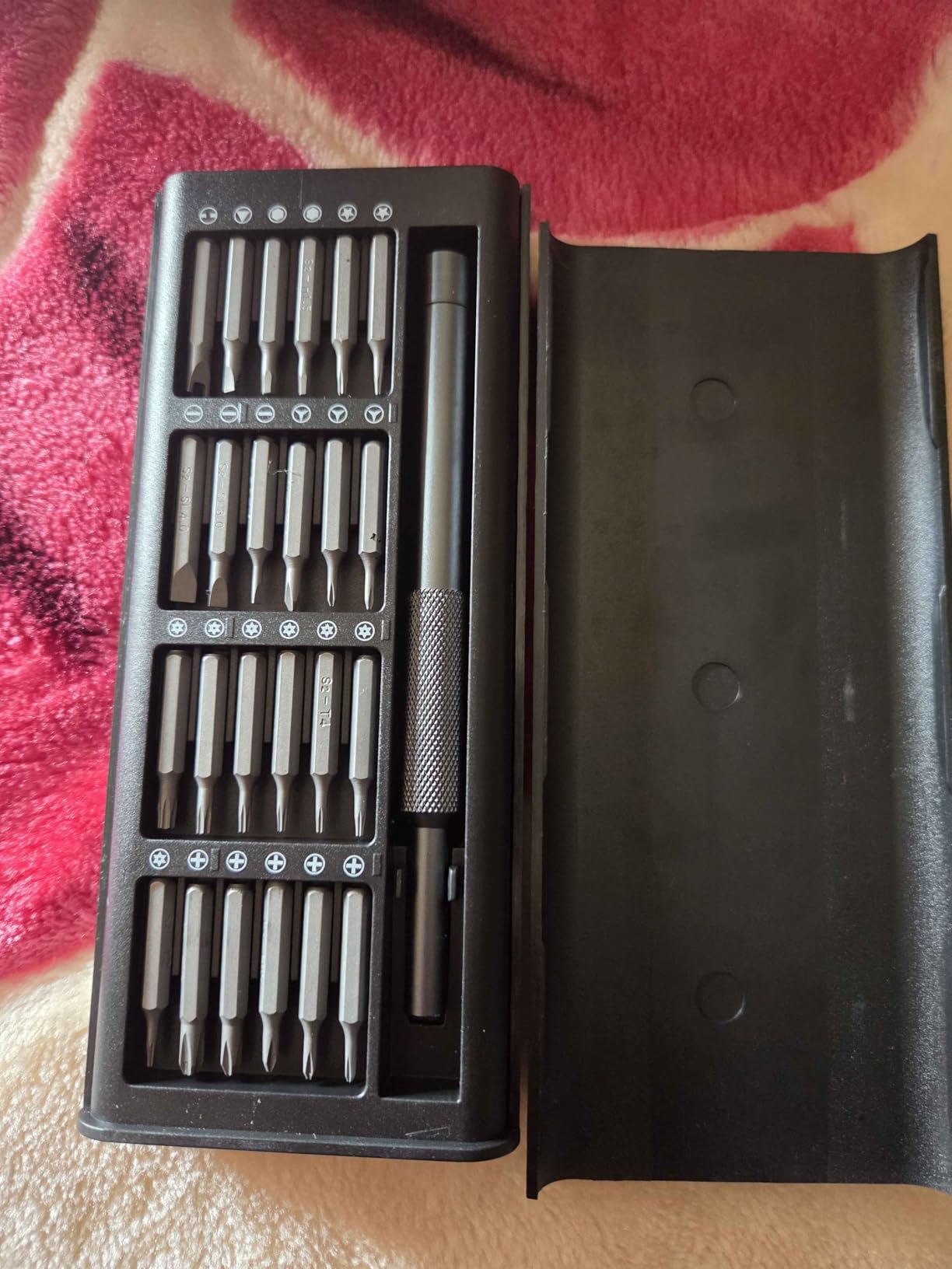 AXTH 25-in-1 Small Precision Screwdriver Set, Professional Mini Repair Tool customer photo 2