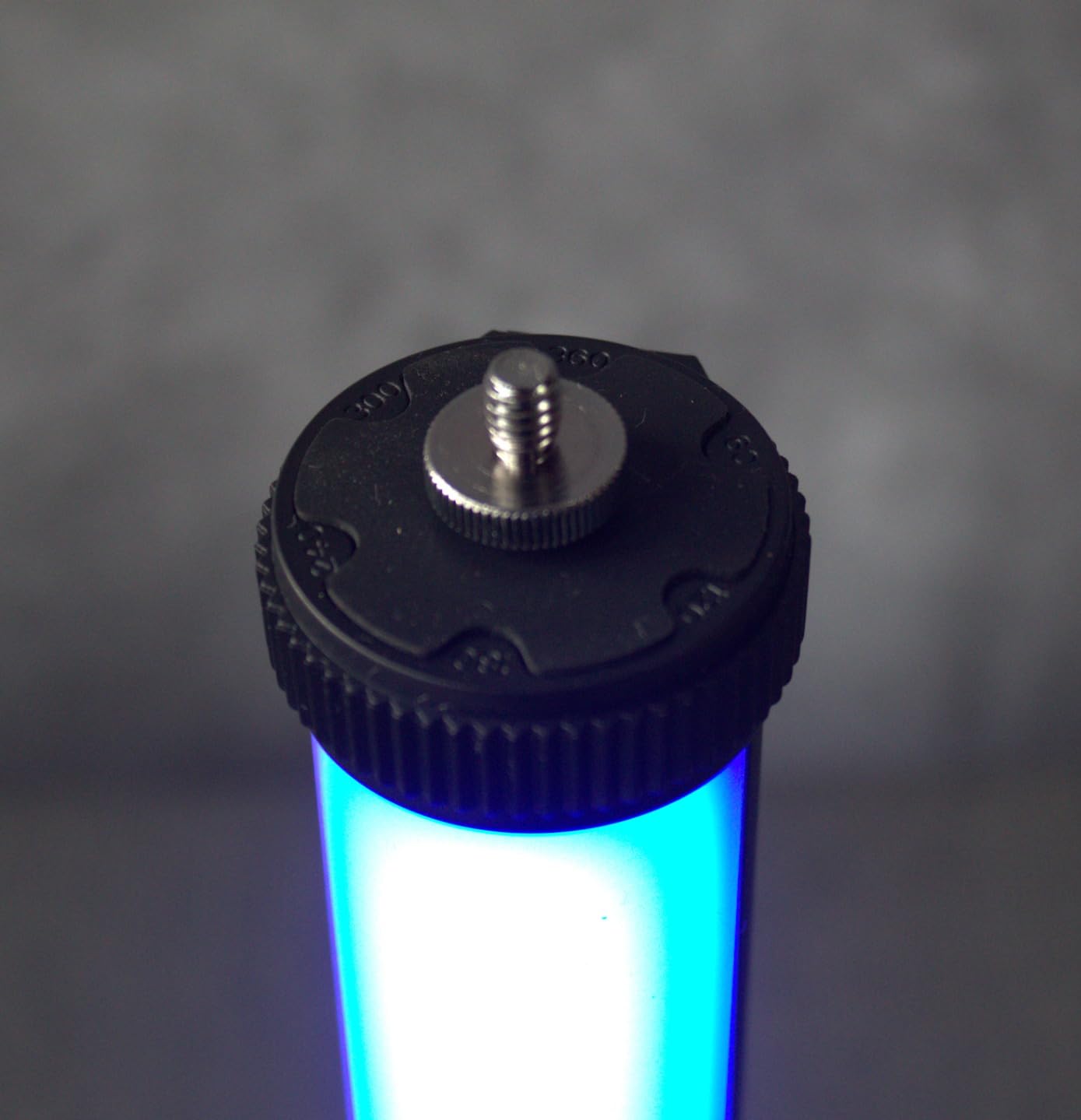 Soonpho RGB LED Video Light Wand Stick,360° Full RGB Magnetic Tube Light,3200K~8500K,Rechargeable 4000mAh Battery for Photography YouTube Vlog customer photo 2