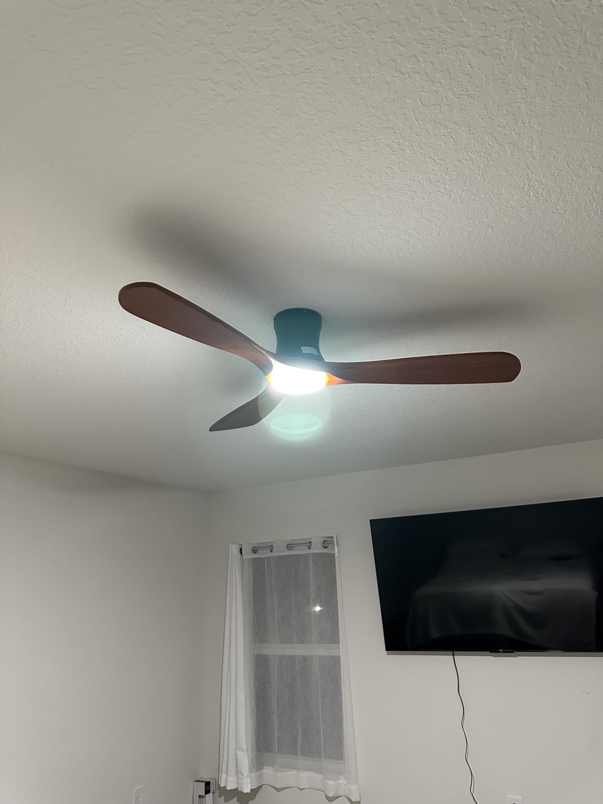 52” Smart Low Profile Ceiling Fans with Light Remote,Wood,Flush Mount,White customer photo 1