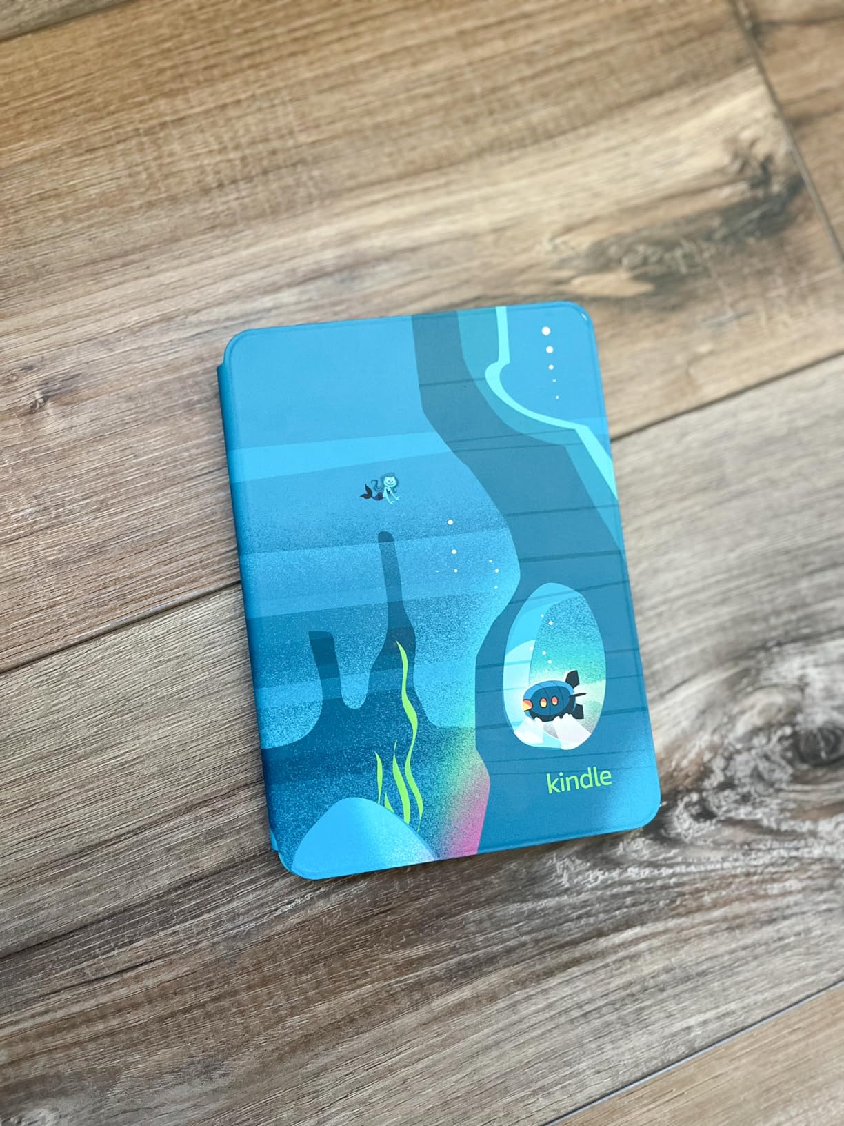 Amazon Kindle Kids 16GB (newest model) - If it breaks, we will replace it, includes ad-free books and cover, with glare-free display, faster page turns - Ocean Explorer customer photo 2