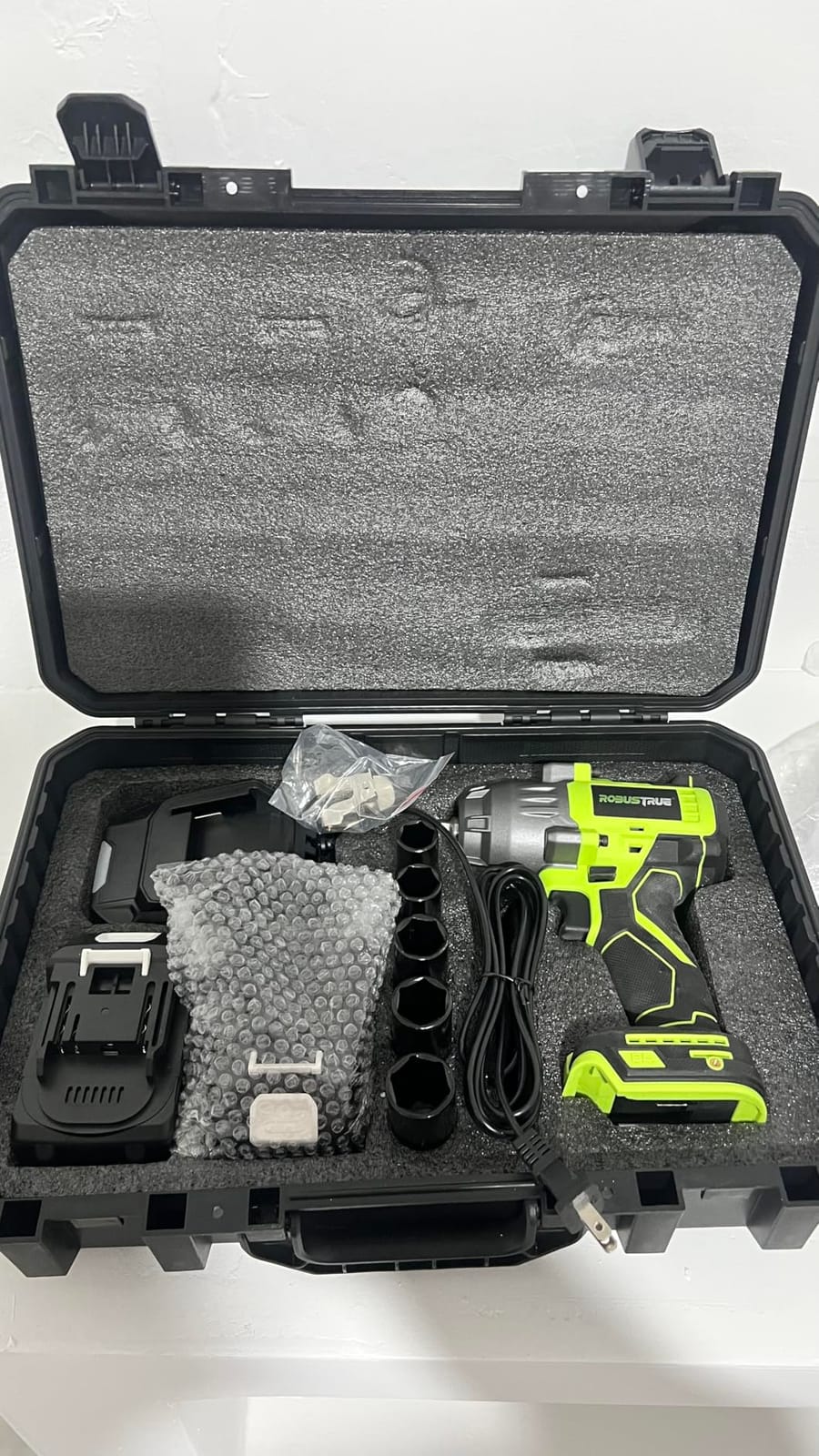 Robustrue 1600N.m (1180ft-lbs) Cordless Impact Wrench, 1/2 High Torque Brushless Impact Gun, 2400RPM Power, 2 x 4.0Ah Batteries, Fast Charger, Impact Wrench for Heavy Duty Truck RV Mower customer photo 1