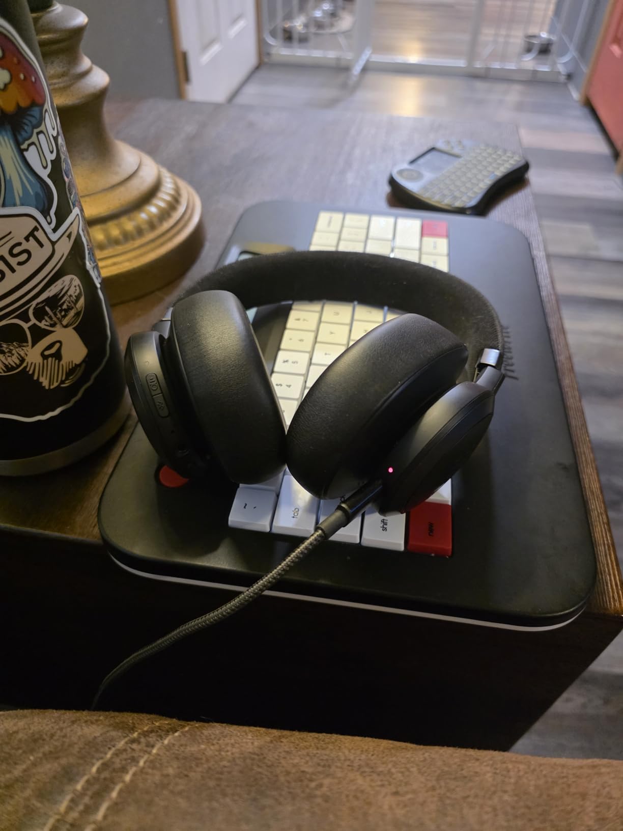 JBL Live 770NC customer photo 2