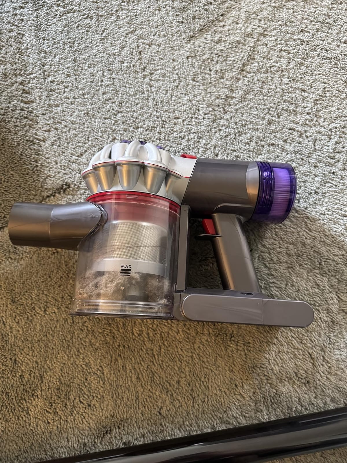 Dyson V8 Plus Cordless Vacuum, Cleans Hard Floors and Carpets, Detangles, Converts to Handheld, 115AW, 2 Power Modes, Up to 40 Minutes¹ customer photo 1