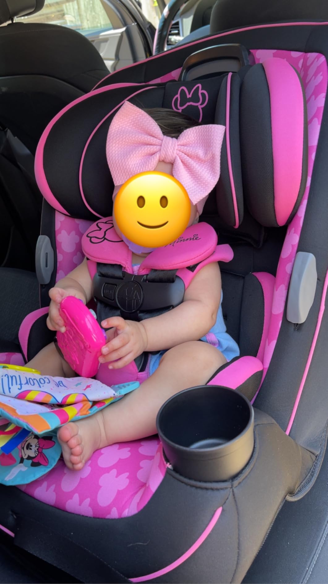 Disney Grow and Go Convertible Car Seat, Rear Facing 5-40 pounds, Forward Facing 30-65 pounds, Booster 40-100 lbs, Convert from Infant to Toddler, Mickey Sprinkle customer photo 1