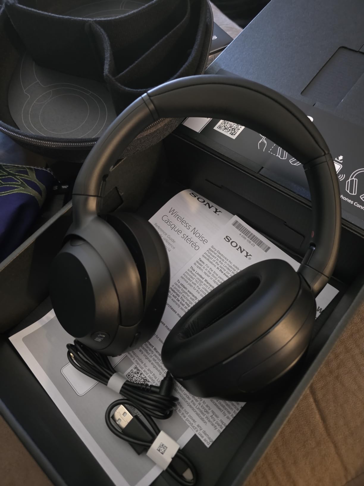 Sony ULT WEAR Over-Ear Noise Canceling Wireless Headphones, Black customer photo 1