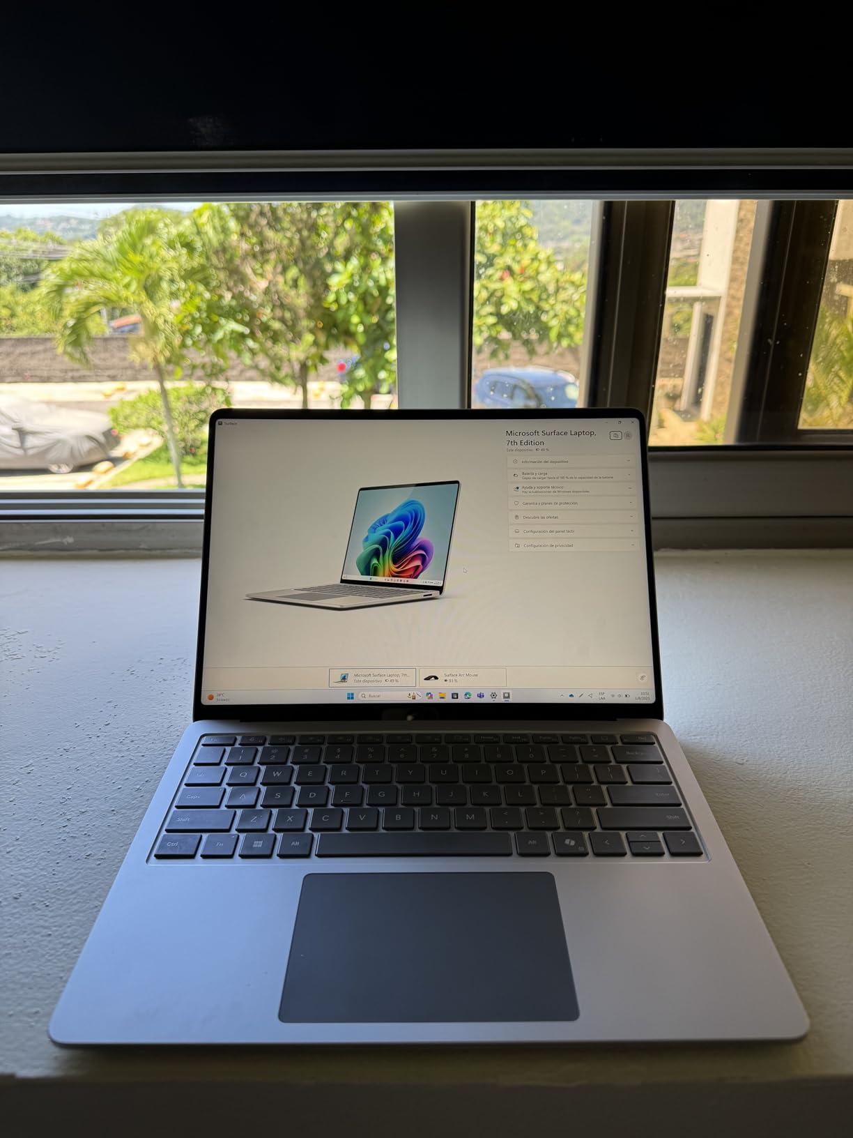 Surface Laptop 13.8 Dune customer photo 2
