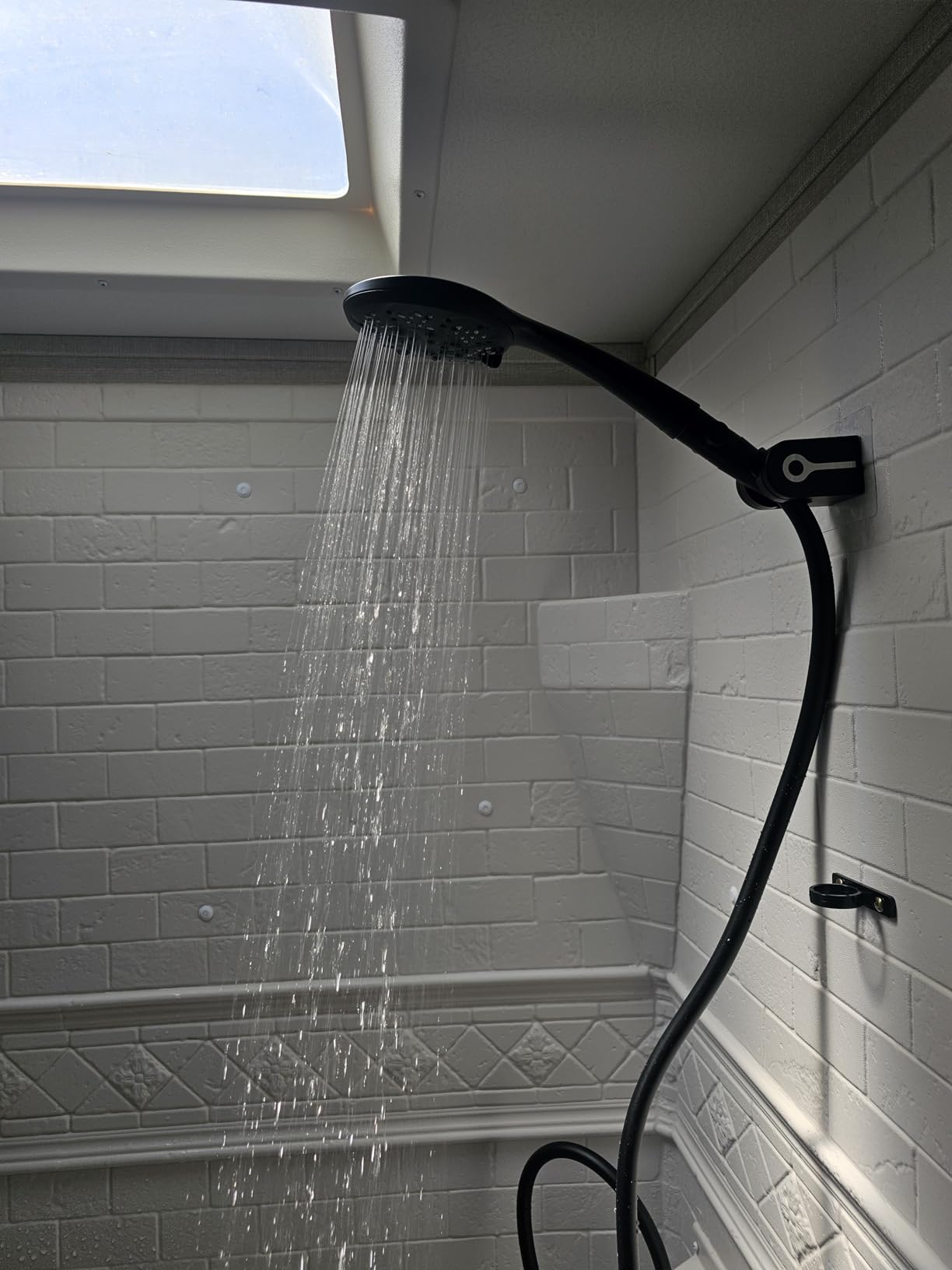 RV Shower Head with Hose, High Pressure 7-Mode RV Shower Head Replacement for RV, Camper, Van, Travel Trailer, Motorhome and Boat, White customer photo 2