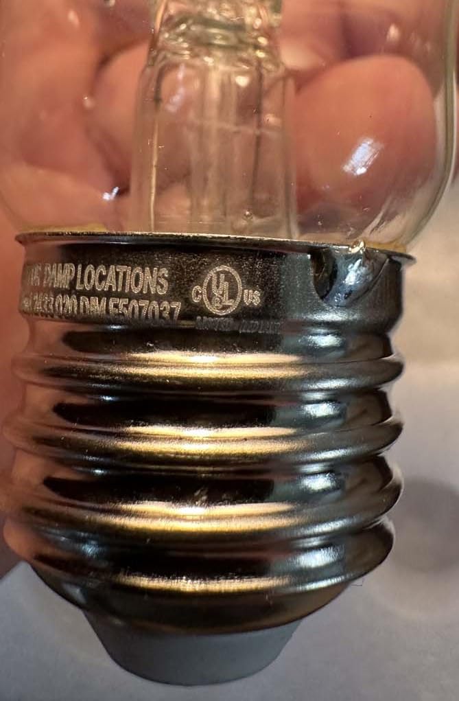 FLSNT 60W Equivalent Dimmable A19 LED Light Bulbs, Efficient 7W, 800Lumens, 2700K Soft White, CRI82, E26 Standard Base, 15000 Hours, LED Filament Light Bulbs, Clear Glass, 4 Pack customer photo 2
