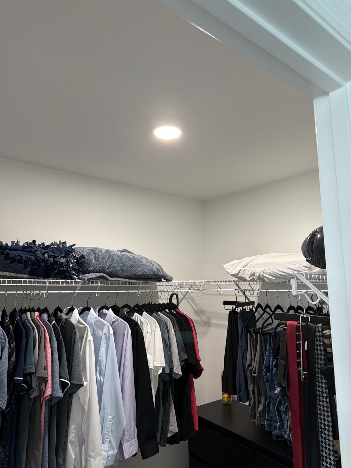 HALO HLB Canless LED Recessed Lighting 6 inch 5CCT Lumen Select 6PK customer photo 1
