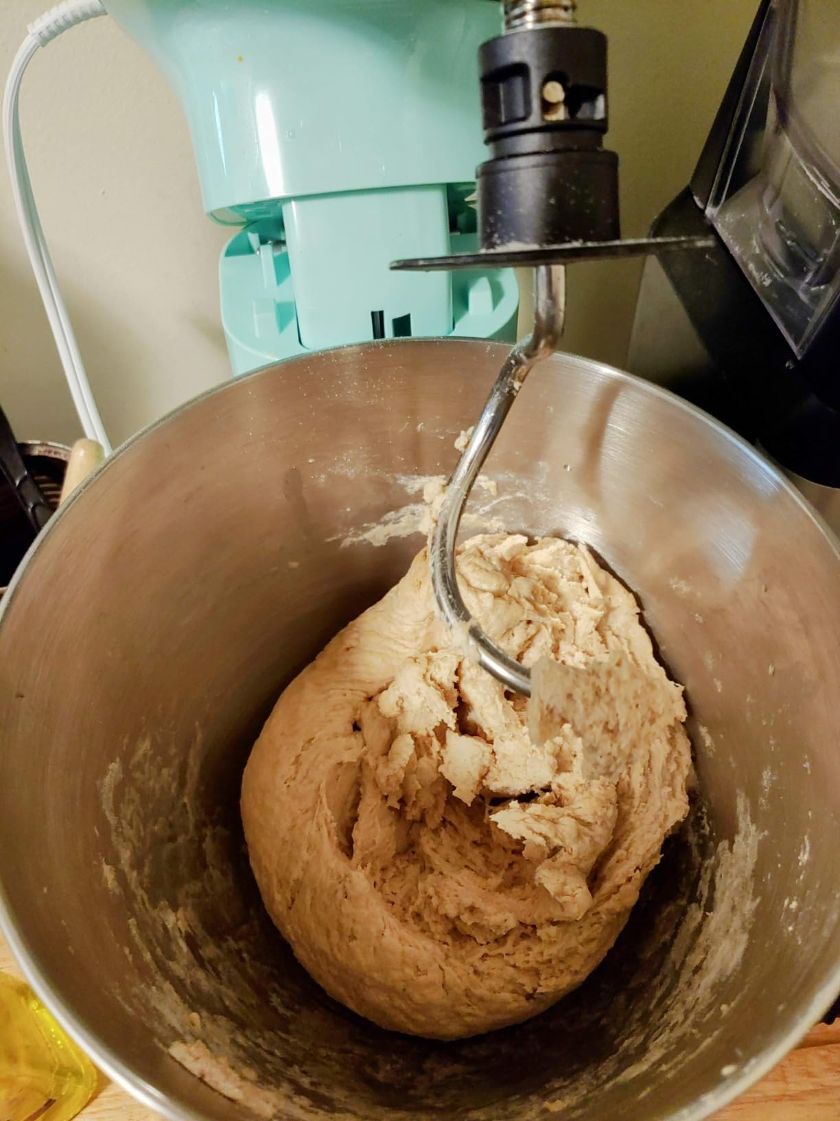 Dash Stand Mixer - Tilt-Head Electric Stand Mixer with Stainless Steel Bowl and Splash Guard For Baking - Navy, 3.5-Quart customer photo 1