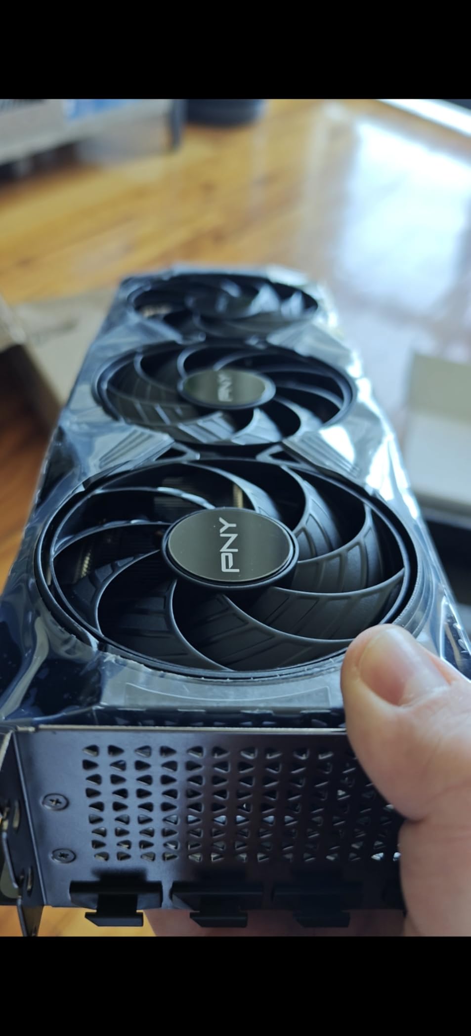 PNY NVIDIA GeForce RTX™ 5070 Ti OC Triple-Fan Graphics Card customer photo 2
