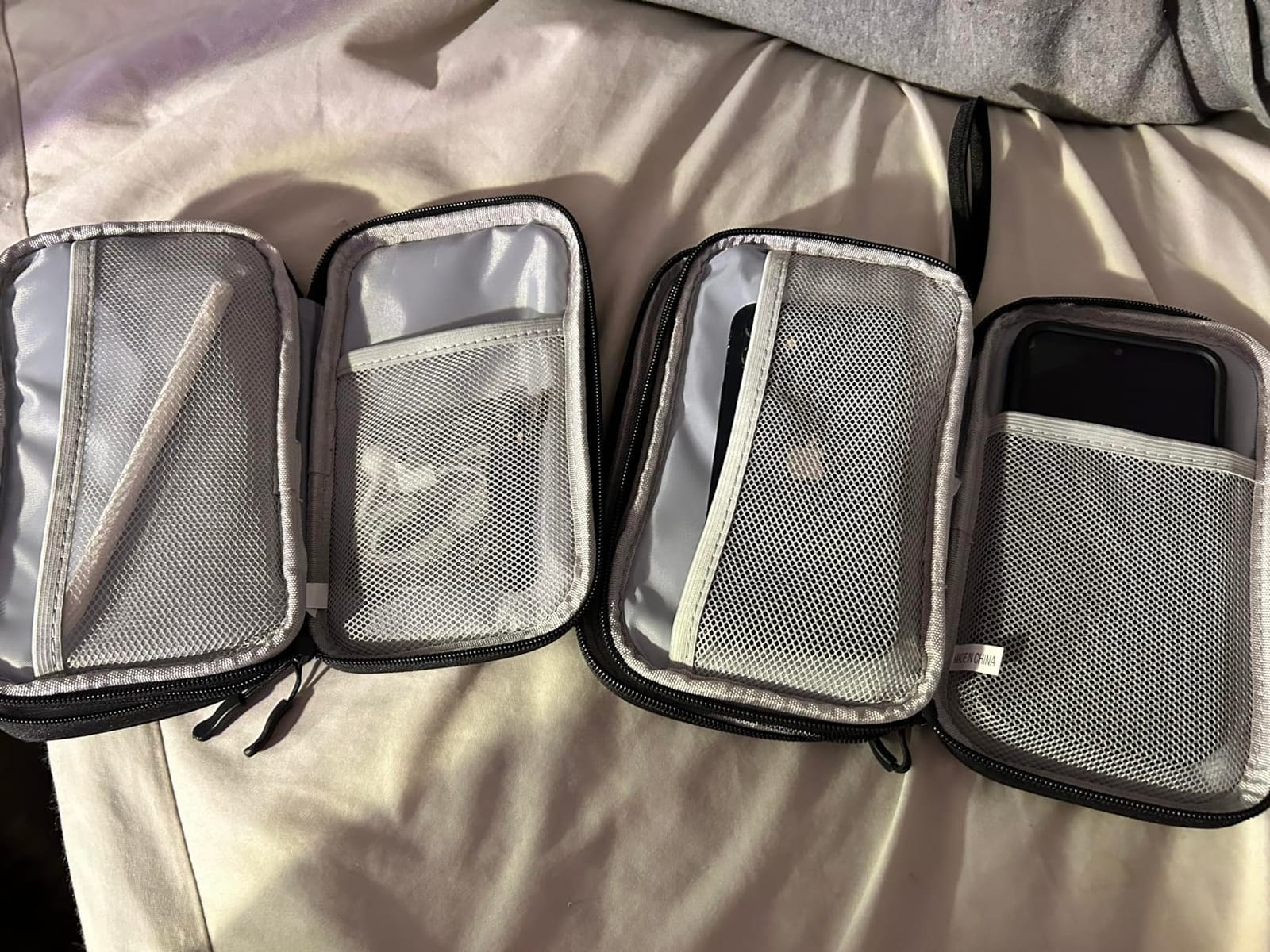 Arae Travel Essentials Electronic Organizer Double Layer - Black, S customer photo 1