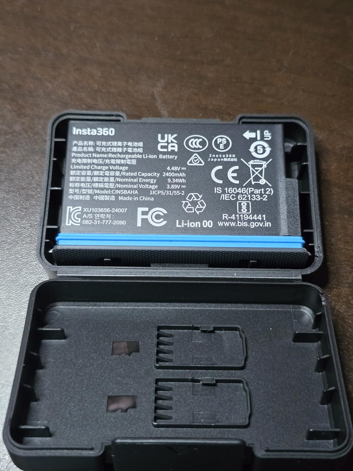 INSTA360 2400MAH Rechargeable Battery for X5 Action Camera customer photo 2