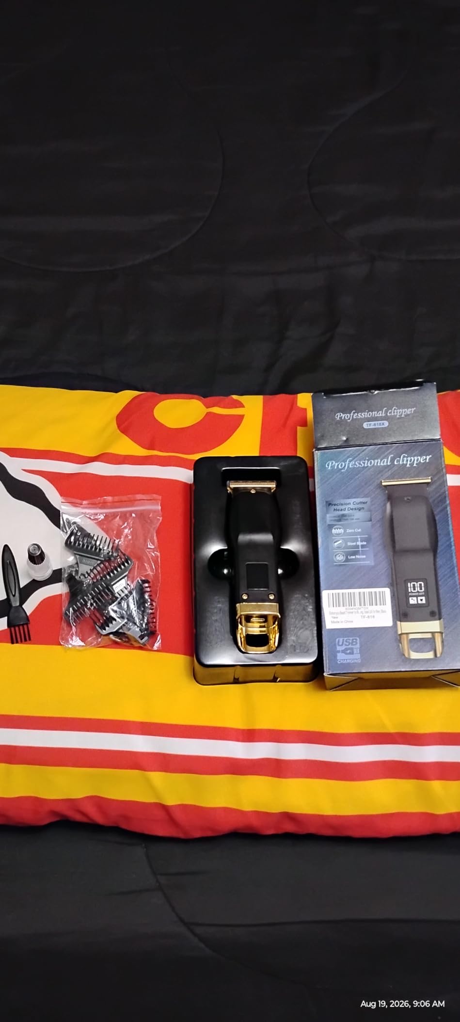 Beard Trimmer for Men, Cordless Hair Clippers for Men with 6 Guards customer photo 1