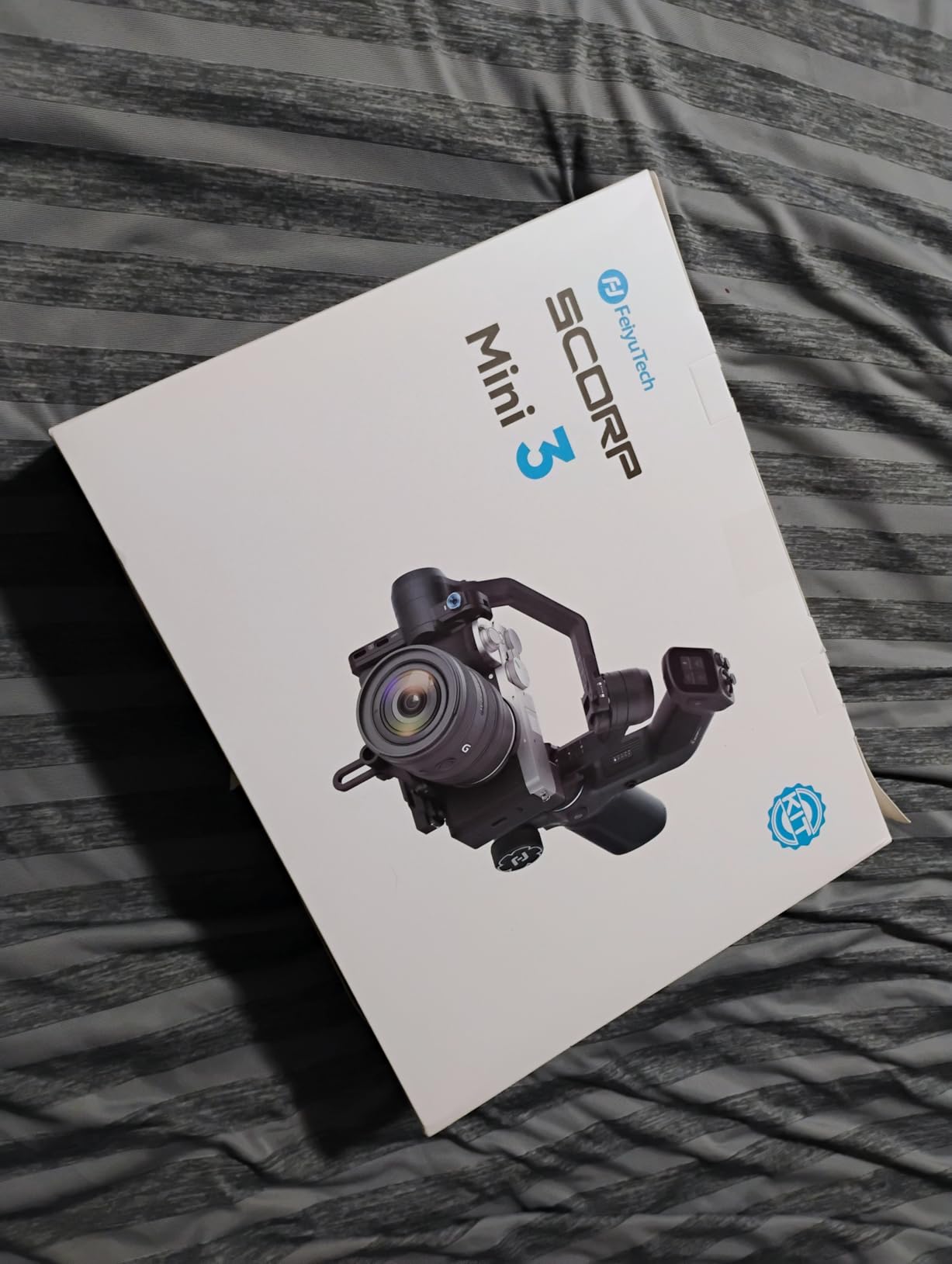 FeiyuTech SCORP Mini 3 Combo All-in-One Camera Gimbal with AI Tracking customer photo 1