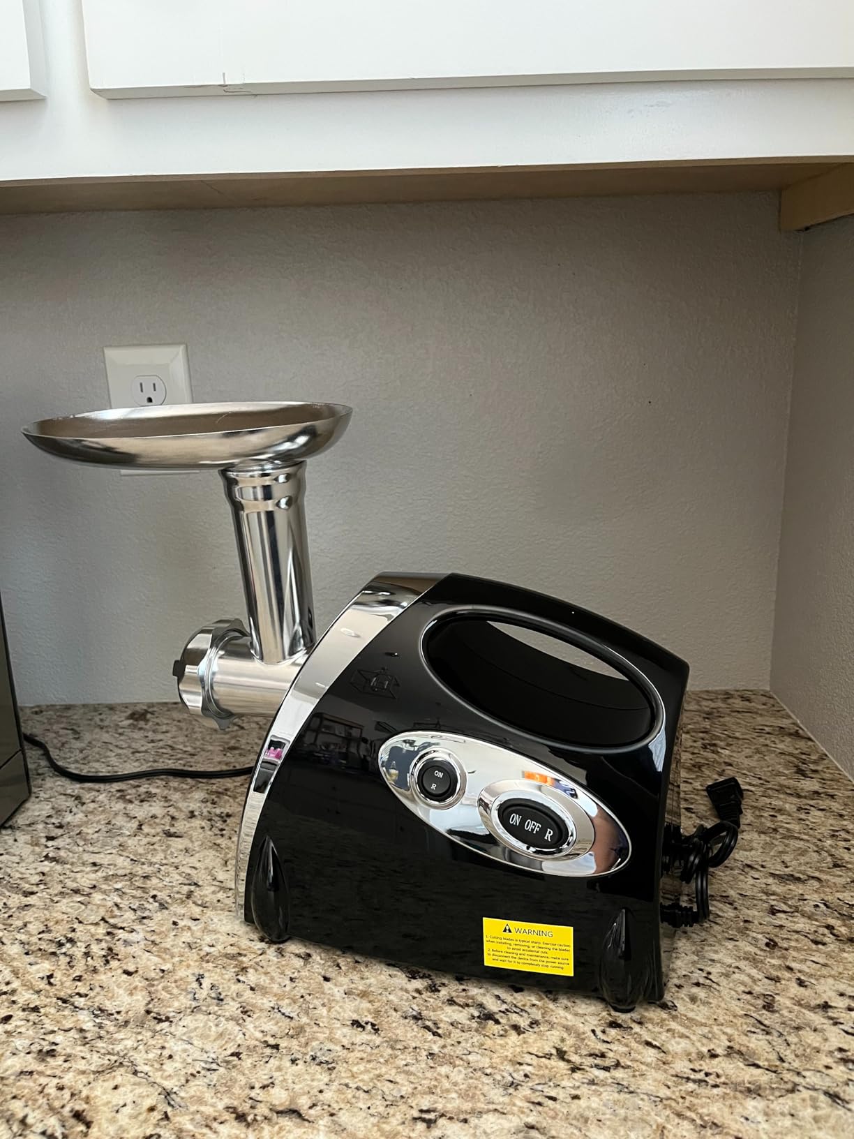 5.0 Upgrade Electric Meat Grinder,3 Second Grind,Meat Grinder for Home Use customer photo 1