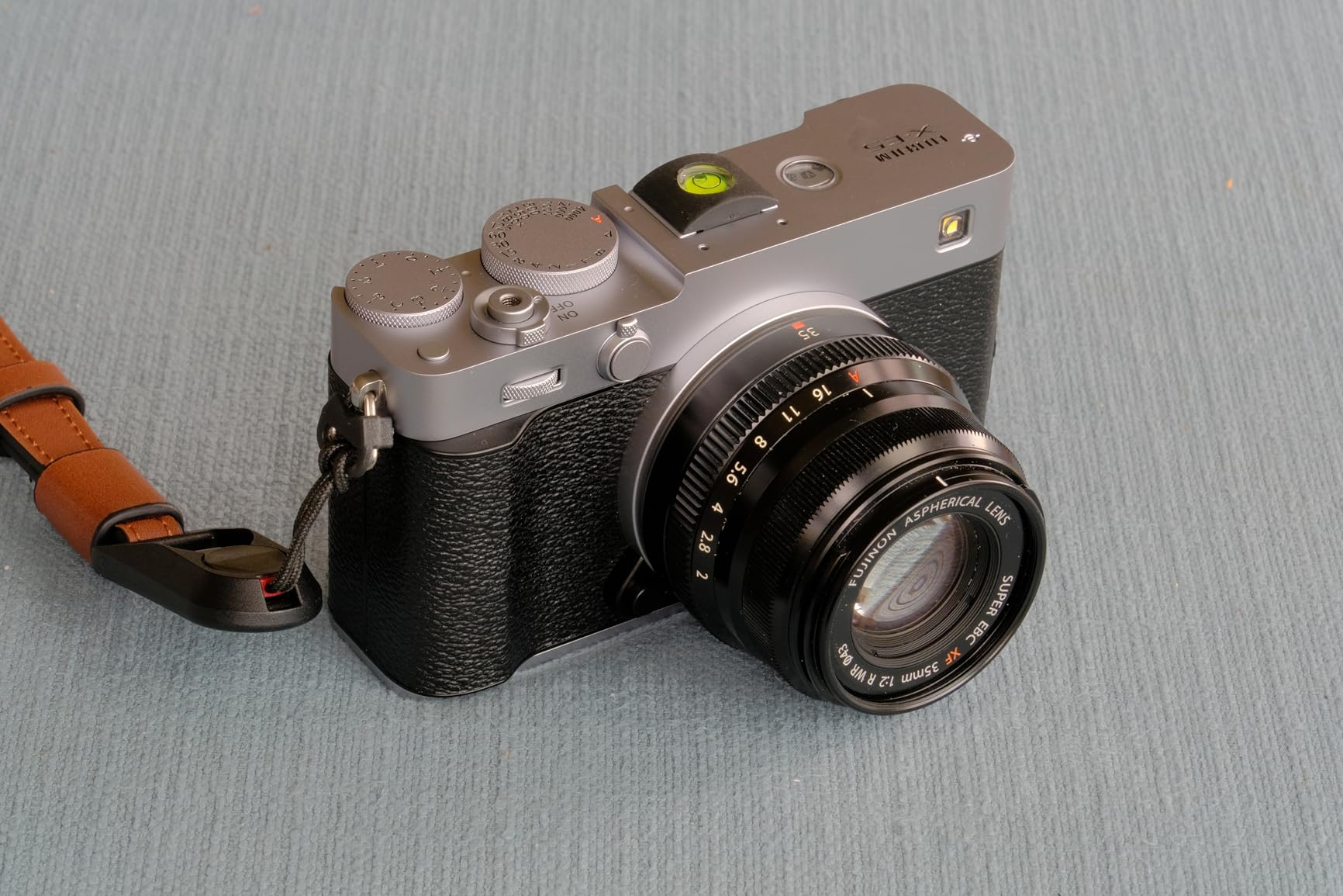 FUJIFILM X-E5 Mirrorless Digital Camera XF23mmF2.8 Lens Kit - Black customer photo 2