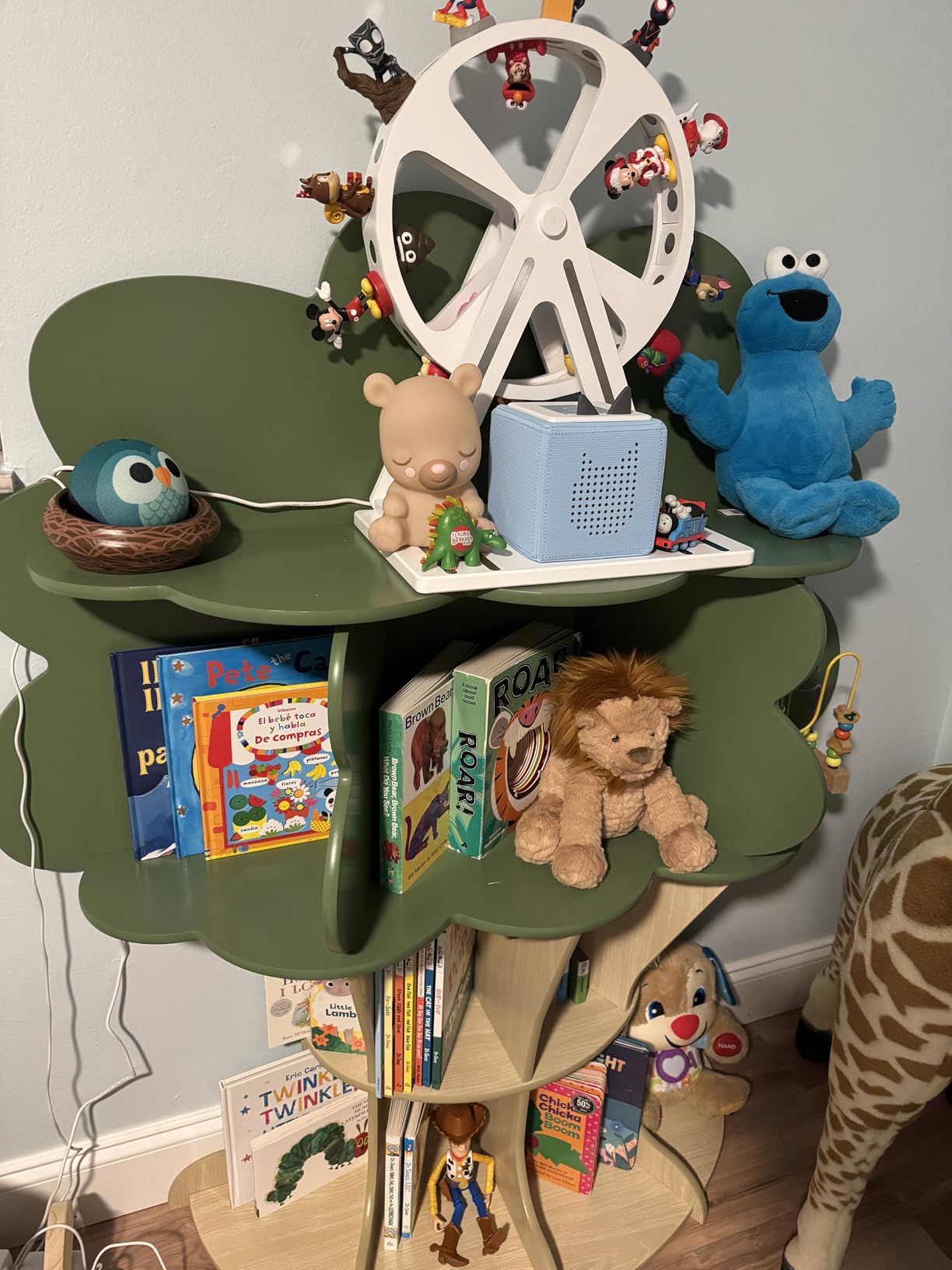 Amazon Echo Dot Kids (newest model), Smart speaker to enjoy age-appropriate audiobooks, sleep routines and Alexa+ experiences to create and learn, Stardust design customer photo 1