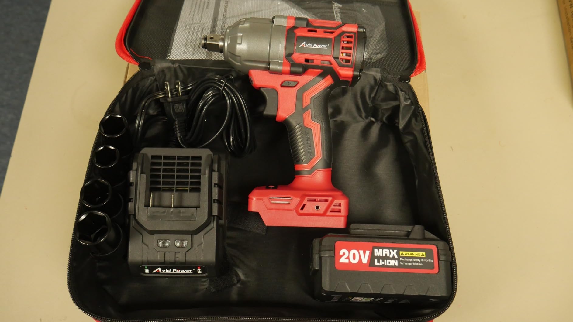 AVID POWER 1/2” Brushless Cordless Impact Wrench/Gun 900ft-lbs, 2 Batteries customer photo 2