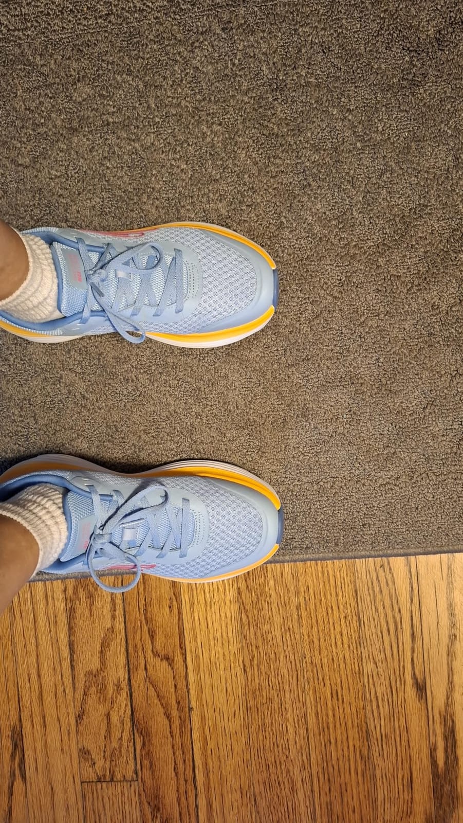 Skechers Max Cushioning Endeavour customer photo 1