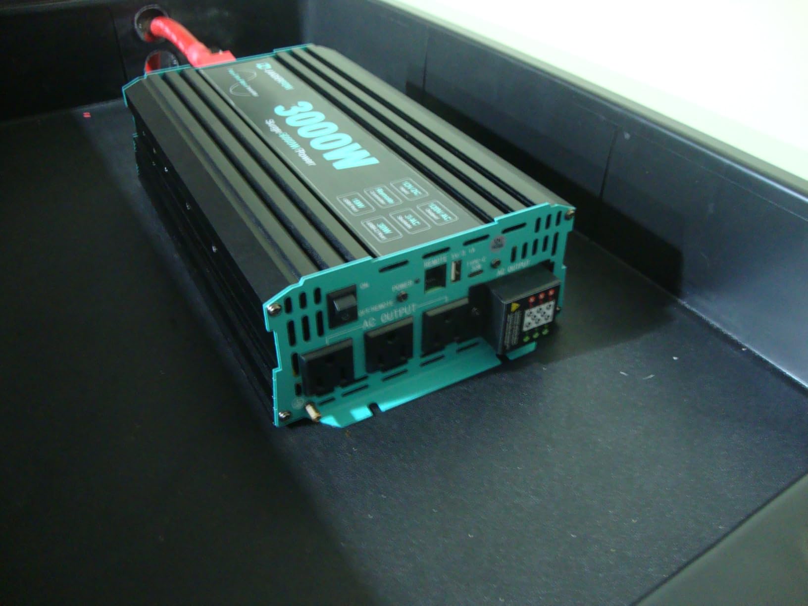 3000 Watt Pure Sine Wave Inverter 24V DC to 120V AC for RV, Truck, Solar, Home, Off-Grid, Power Inverter with 3 AC Outlet, 30W USB-C, 5V 3.1A USB, Hardwire Port, Remote Control, Surge 6000W customer photo 2