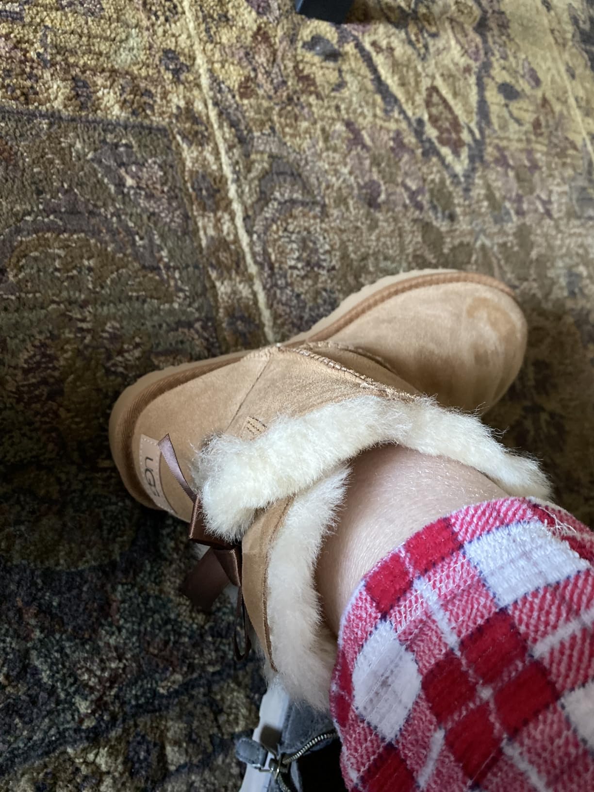 UGG Women's Mini Bailey Bow II Boot customer photo 1