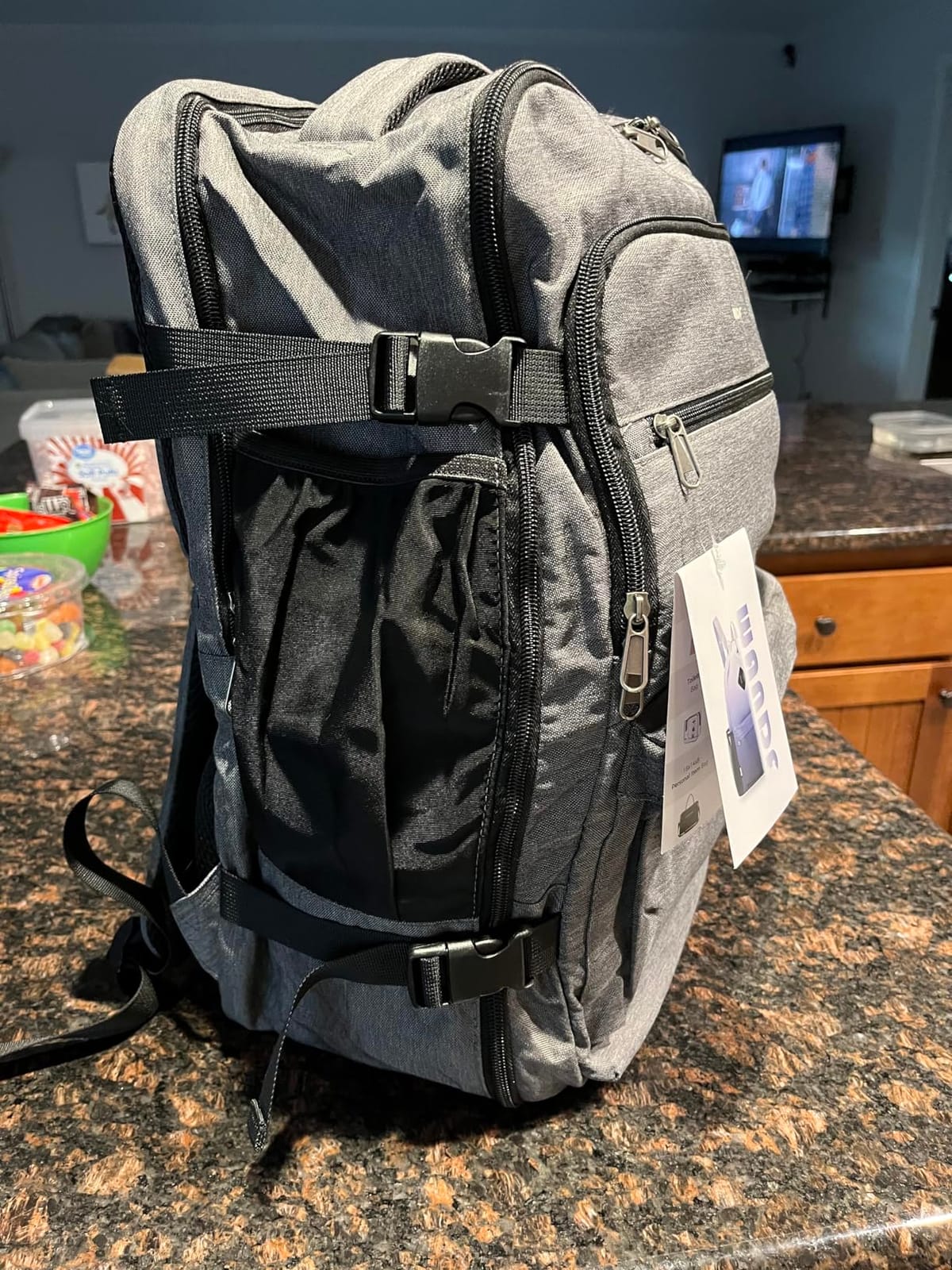 WANDF Personal Item Travel Bag 17x10x9, Carry On Laptop Backpack (Black) customer photo 2