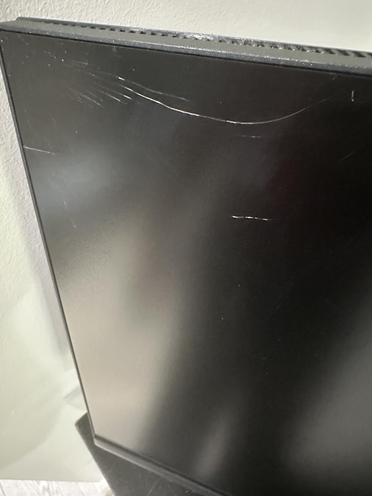 Dell 24 SE2426H customer photo 2