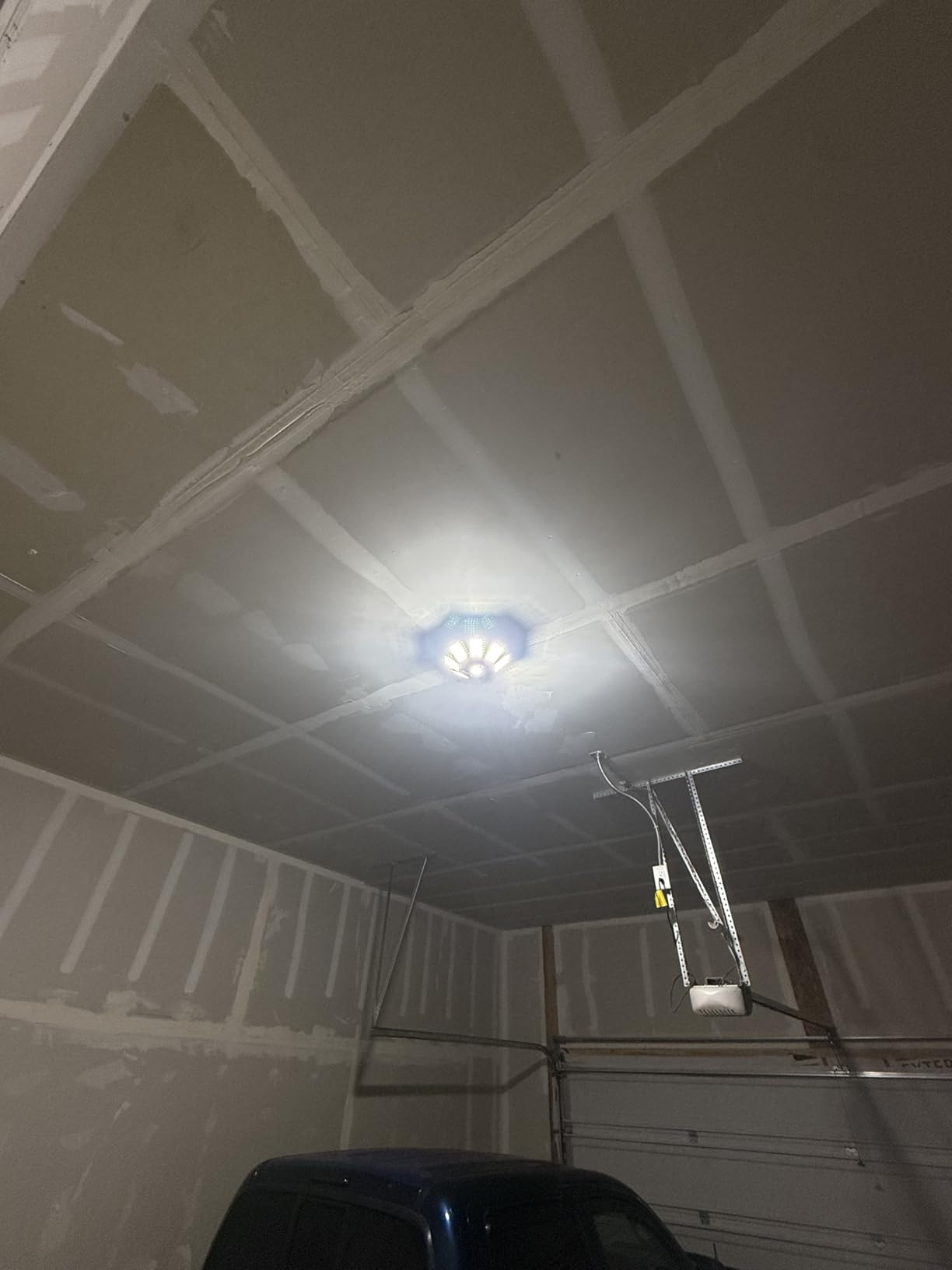 Aoretic LED Garage Lights 180W 18000LM 6500K, 2 Pack customer photo 1