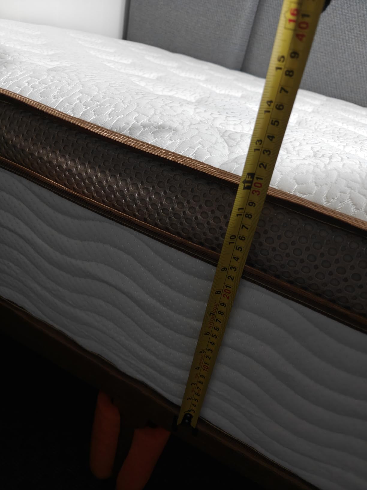 BedStory Firm King Mattress 14 Inch, Hybrid Mattress Orthopedic Support customer photo 2