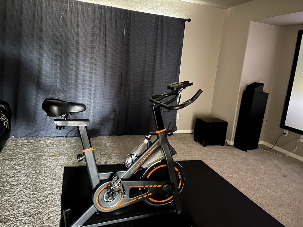 UREVO Smart 11% Incline Treadmill, Walking Pad with AI Smart APP customer photo 1
